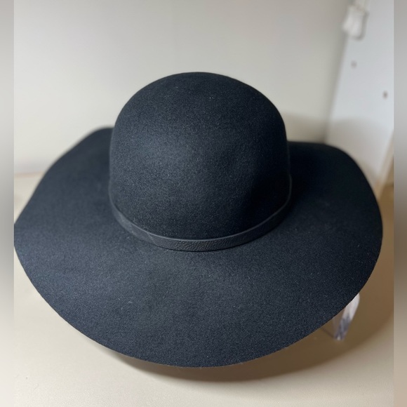 Wool Floppy Hat NWOT - Picture 4 of 8